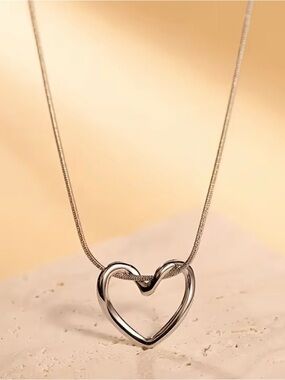 Silver Heart Pendant Necklace - Elegant